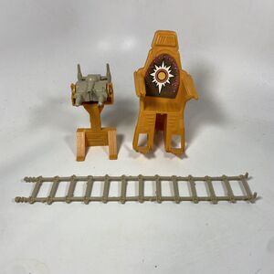 MOTU He-Man Castle Grayskull Accessories 1982 Gun Throne Ladder